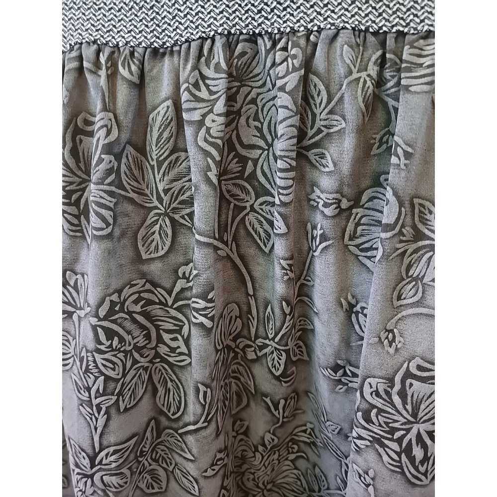 Mismash Textured Floral Midi Skirt Blue A-Line Side Zip Small Pockets - Picture 3 of 11